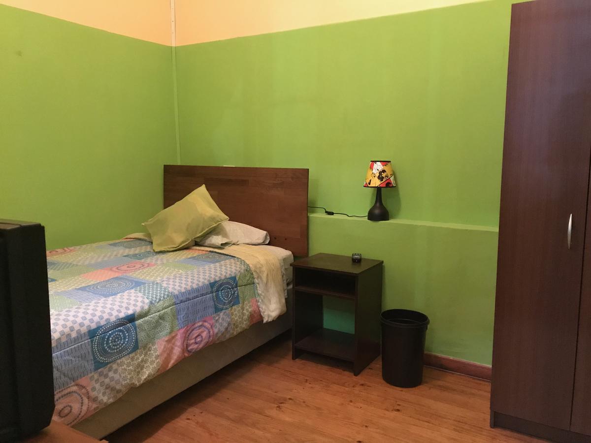 Hostal Tricontinental Valparaíso Extérieur photo
